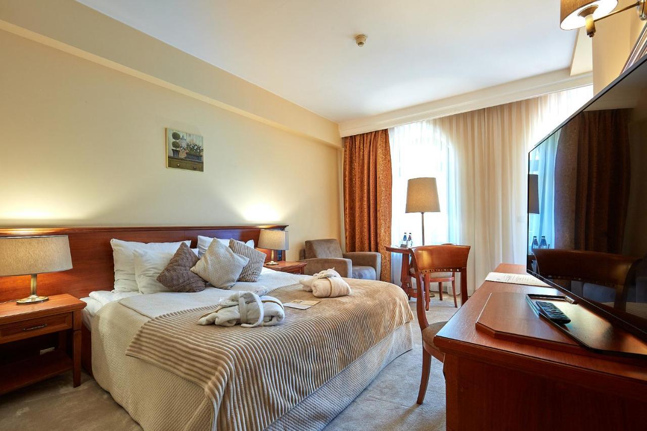 Grand Stamary Hotel